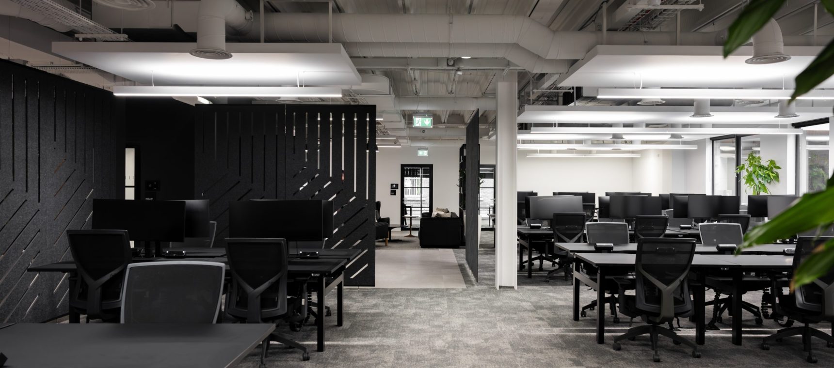 Global Tech Client X Calibro Workspace